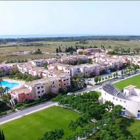 Tania Luxury - Borgo San Basilio *