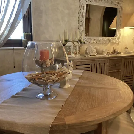 Tania Luxury - Borgo San Basilio