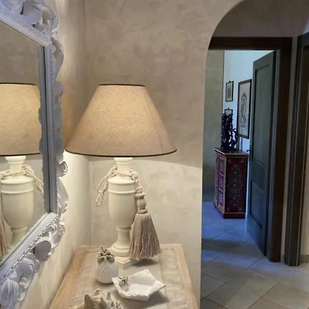 公寓 Tania Luxury - Borgo San Basilio 马里纳皮斯蒂奇